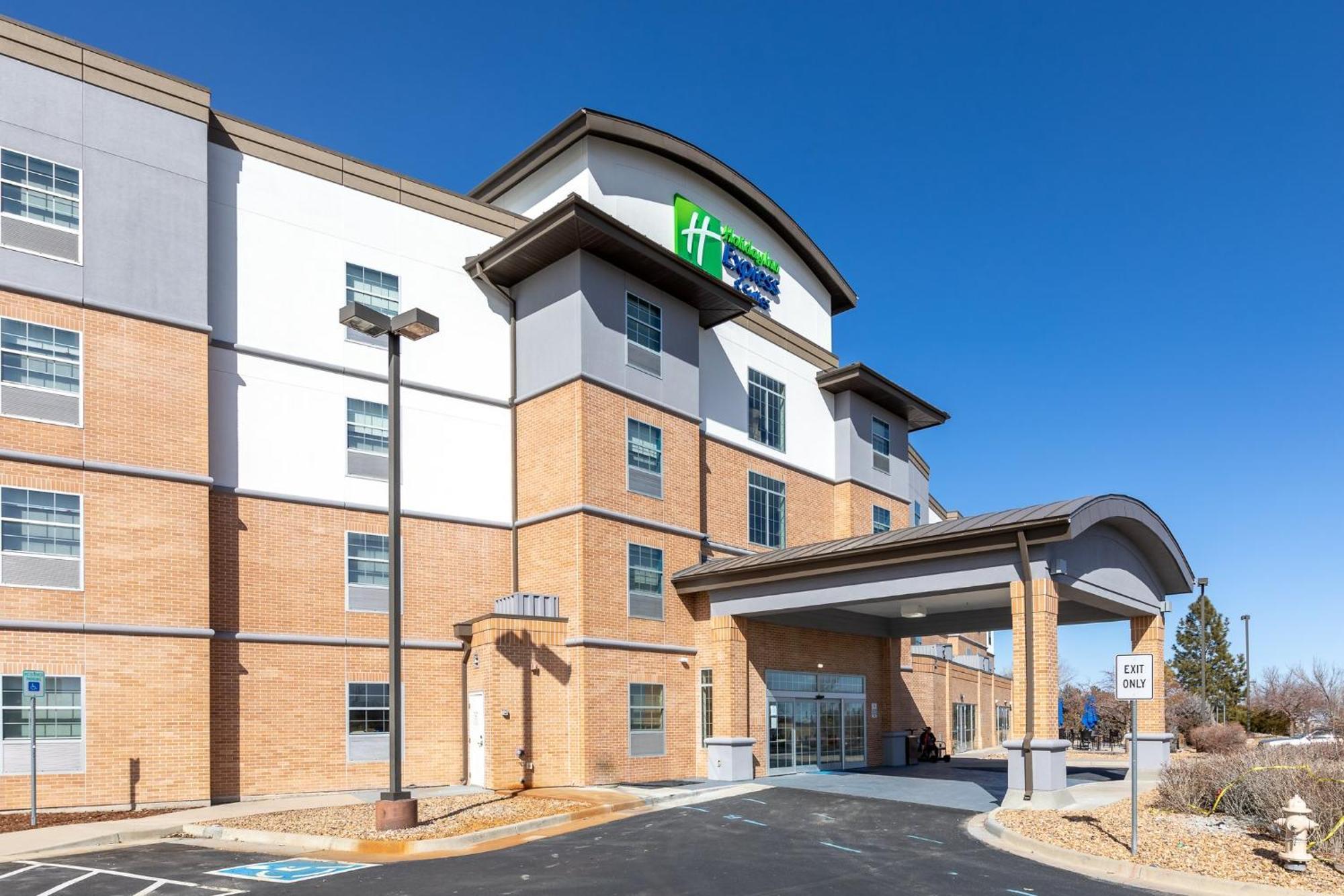 Holiday Inn Express & Suites Englewood - Denver South By Ihg Lone Tree Exterior photo