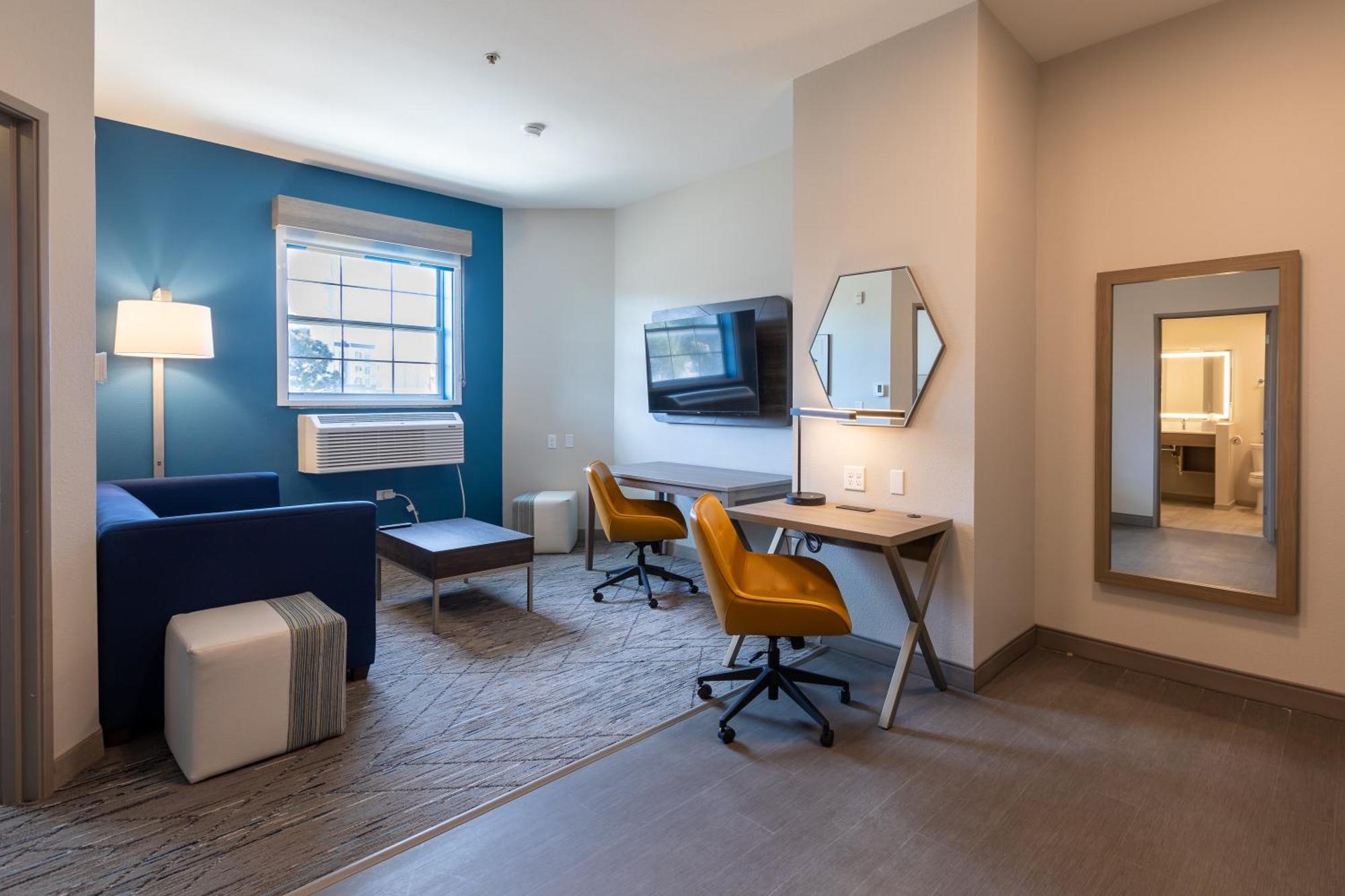 Holiday Inn Express & Suites Englewood - Denver South By Ihg Lone Tree Exterior photo
